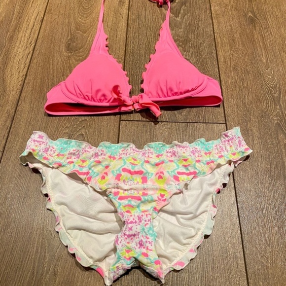 VICTORIA’S SECRET Capri Ruffle Halter Bikini Swimsuit Top in Pink│Size 34B - Picture 14 of 15